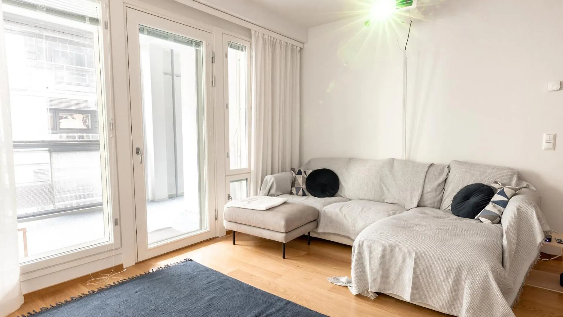 2Ndhomes Modern & Cozy 2Br Apartment In City Center Helsingfors