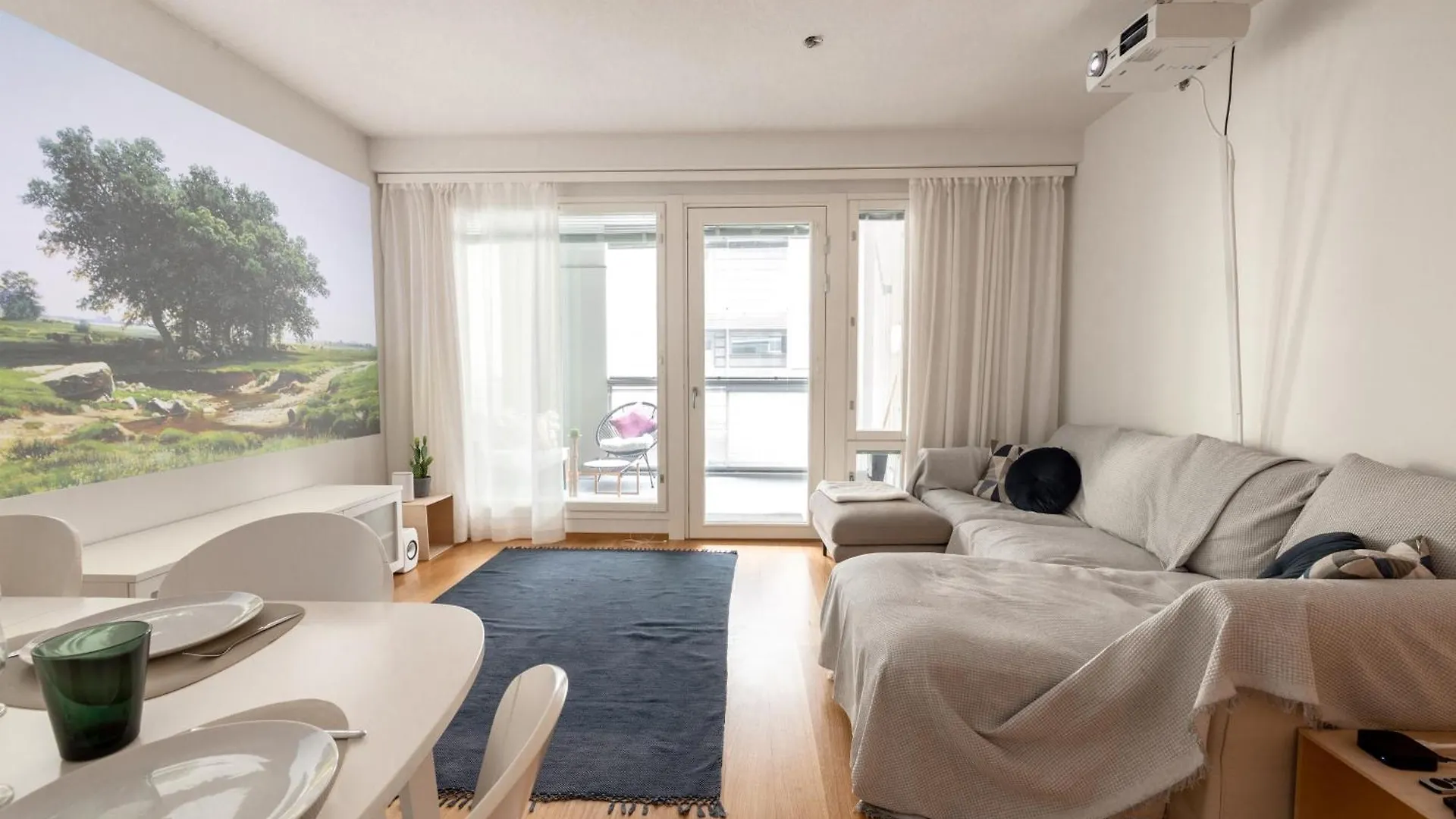 2Ndhomes Modern & Cozy 2Br Apartment In City Center Helsingfors