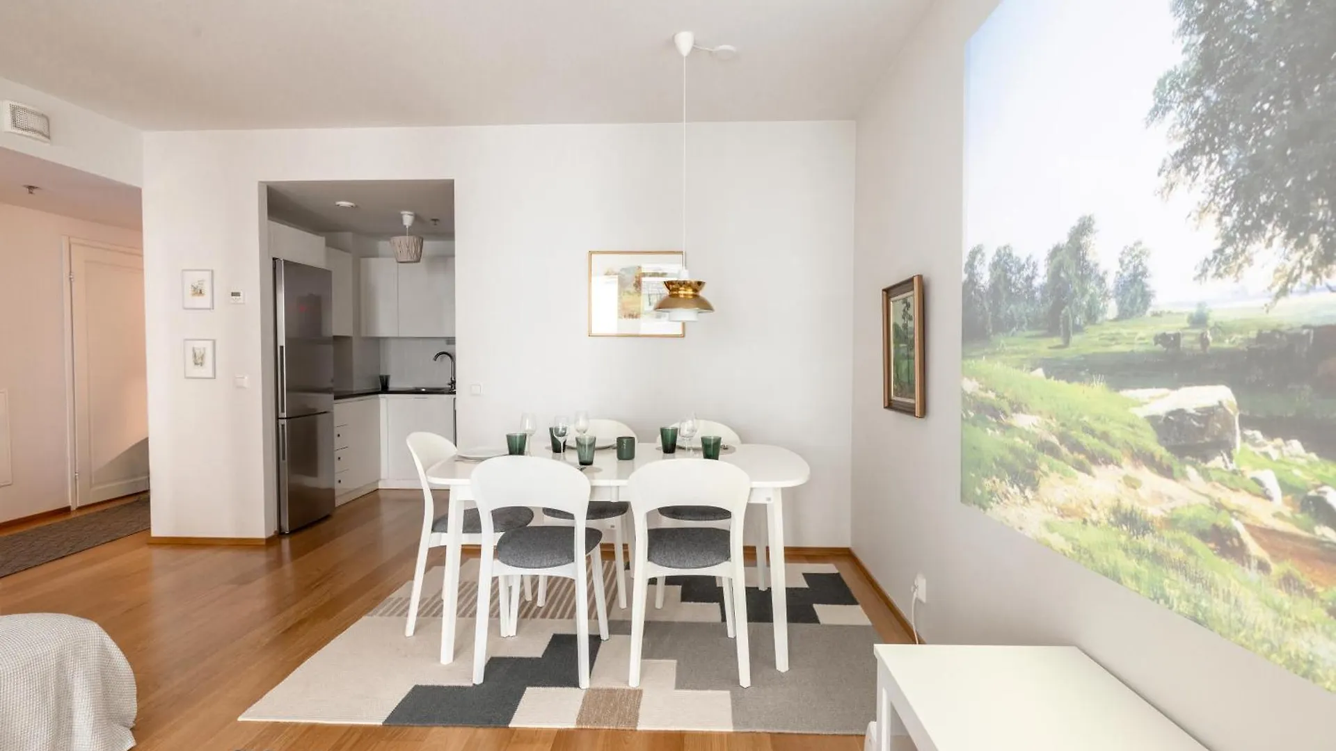 2Ndhomes Modern & Cozy 2Br Apartment In City Center Helsingfors